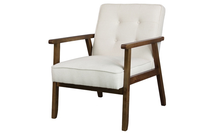 Image 13: Sillón con acolchado suave o de rizo y patas de madera, de Doosense