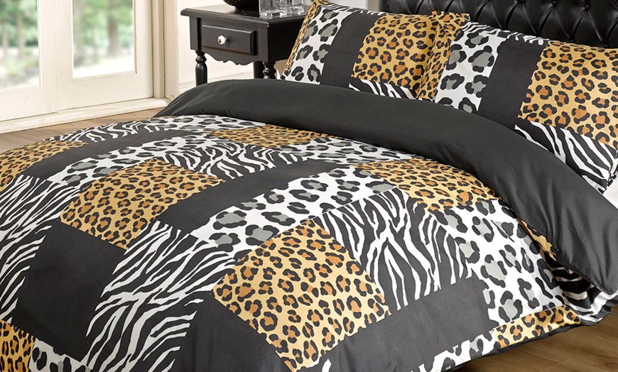 Image 12: Clearance Duvet Sets