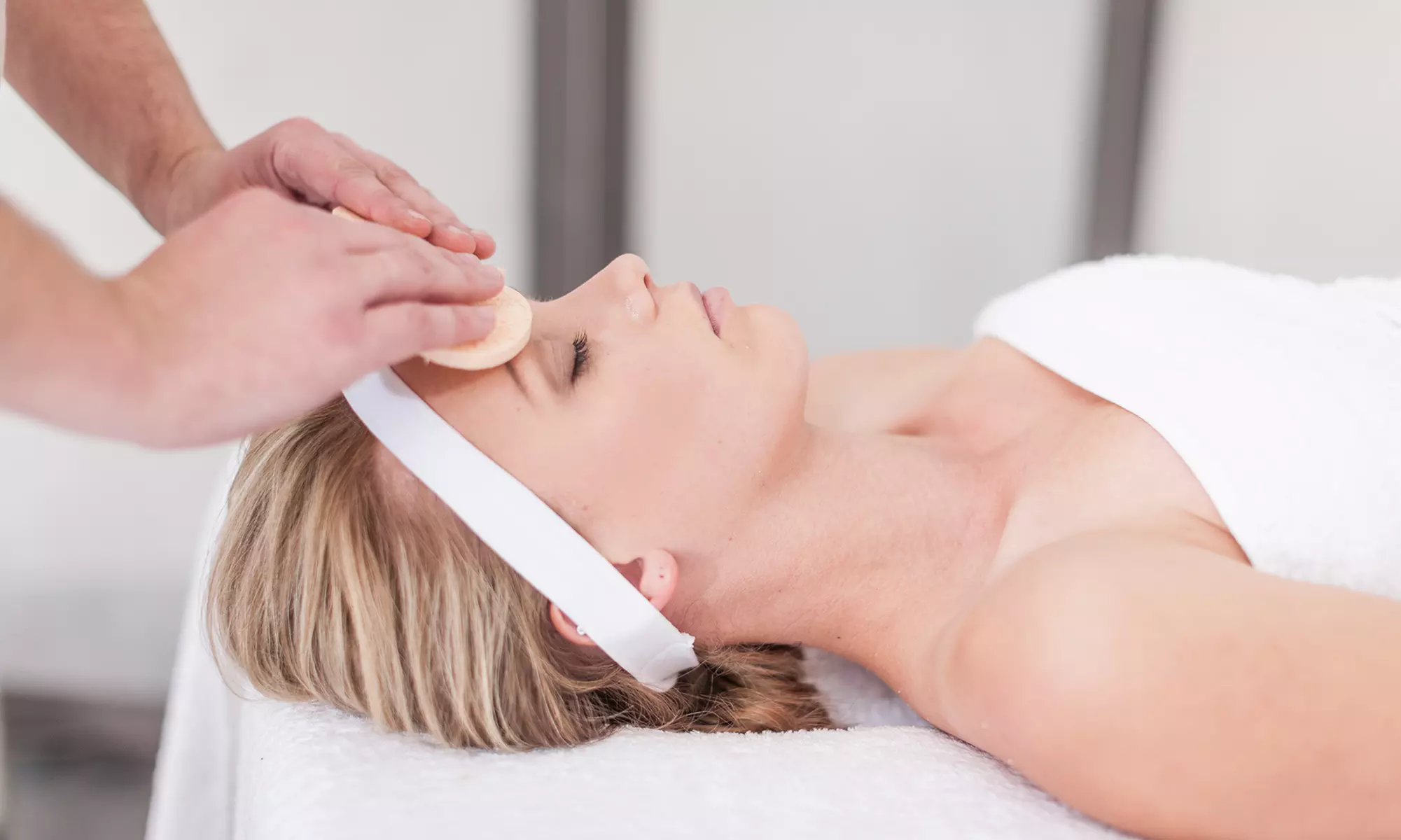 Achieve Glowing Skin with a Deep Cleaning Facial at Belle Brow Bar  Carnegie at Belle Brow Bar  Carnegie - Primary Image