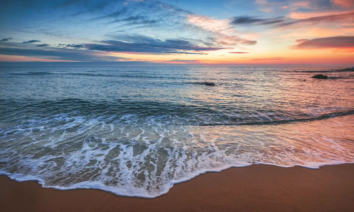 Stay at OYO Waves Hotel Newport, OR - NYE Beach, OR - Primary Image