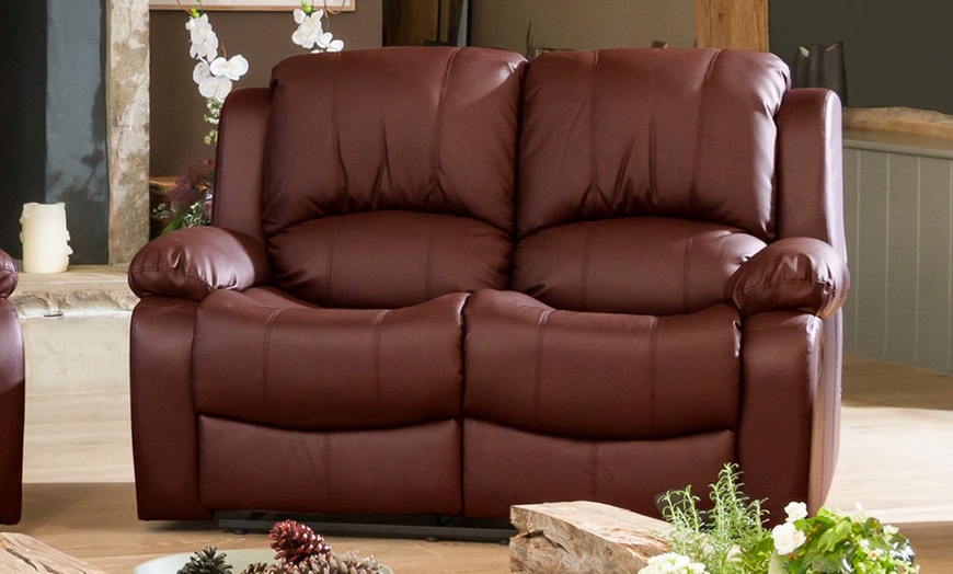 Image 9: Up to Three Reclining Sofa Sets 