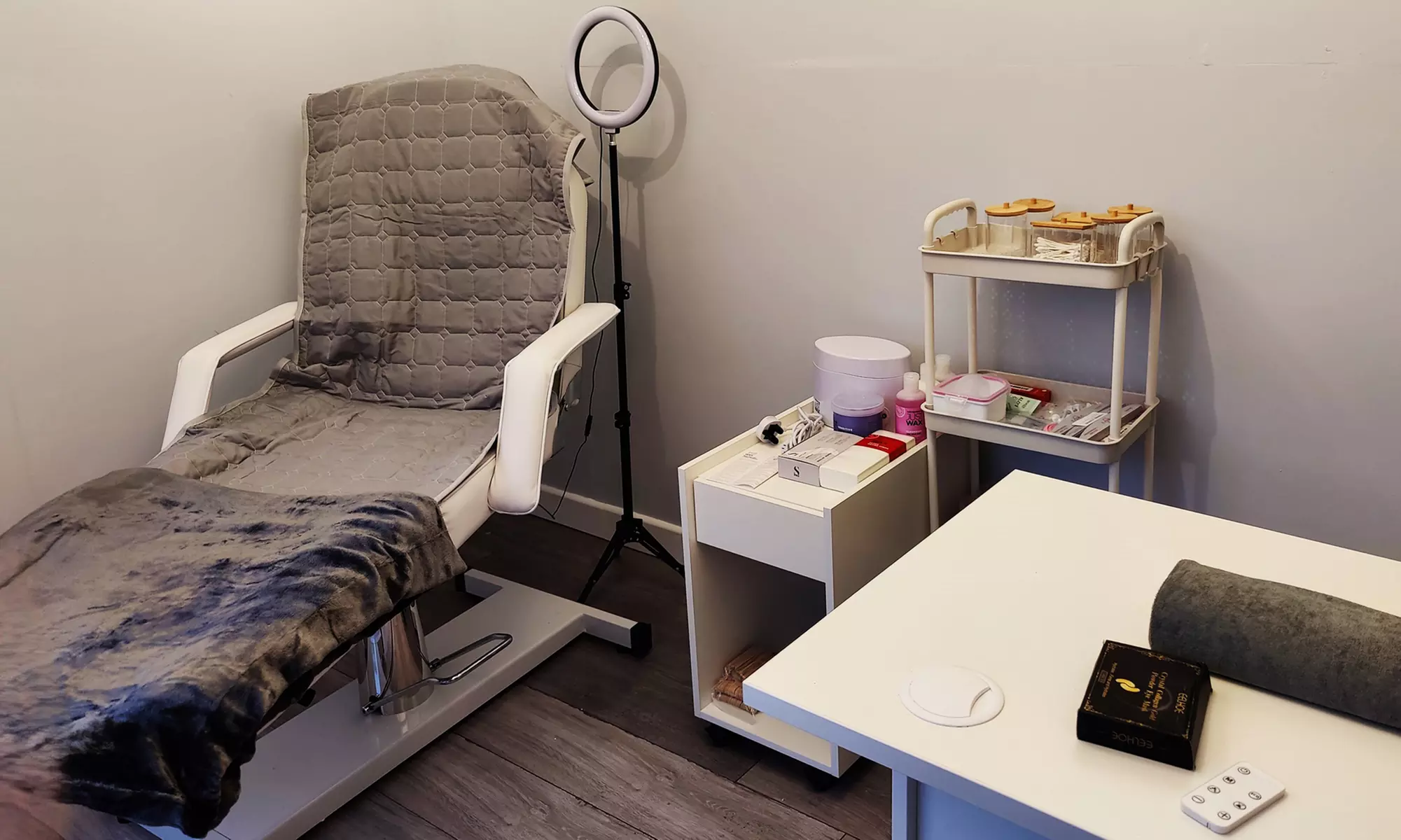 1 or 3 Sessions of Half/Full Leg, Bikini Line, and/or Underarm Waxing