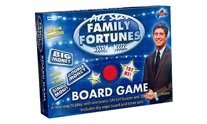 Image 2: Family Fortunes Board Game