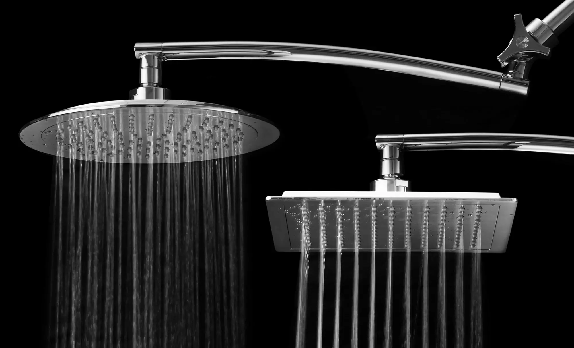 Aquagenix Razor 9" Rainfall Round or Square Showerhead with 15" Arch Arm - Primary Image