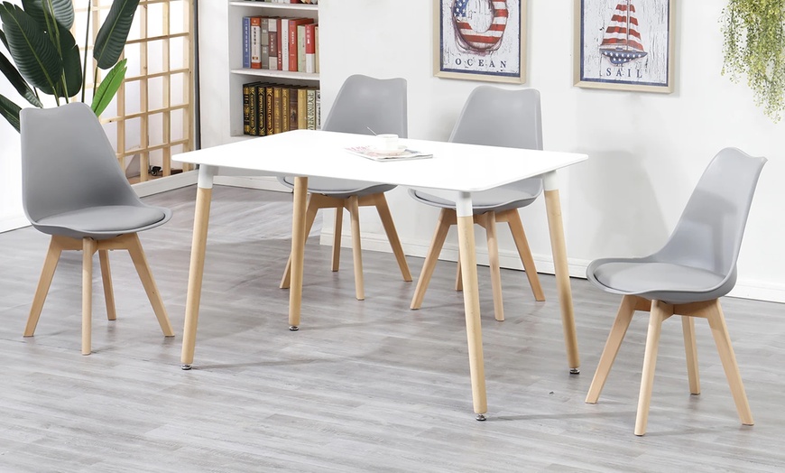 Image 5: Set di 4 sedie stile nordico