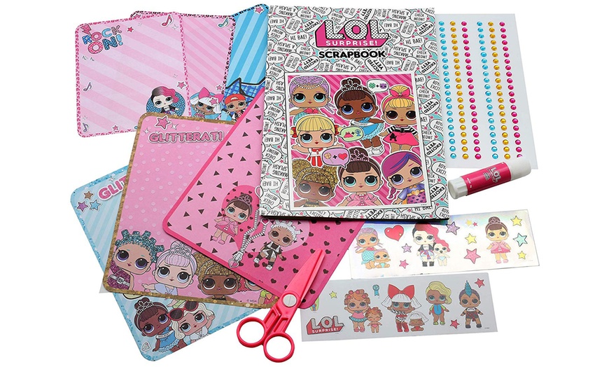 Image 2: LOL Surprise Scrapbook Set
