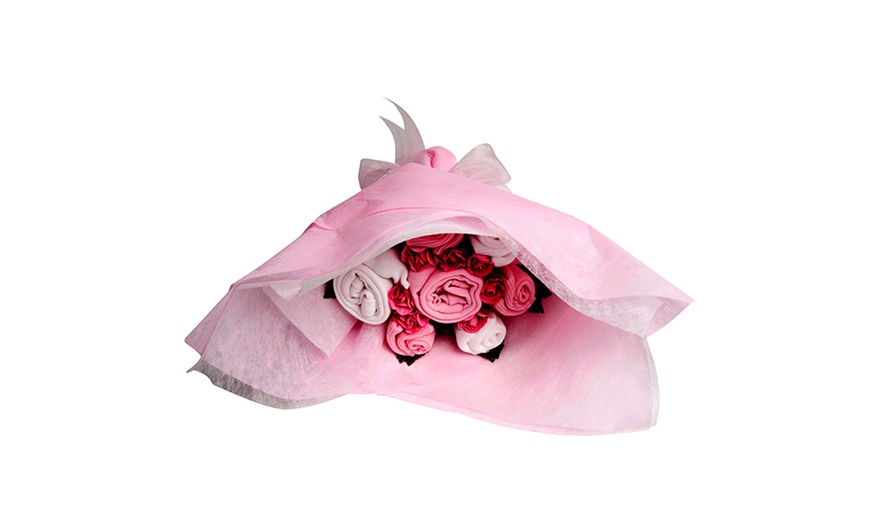 Image 5: Baby Welcome Bouquet Gift Set