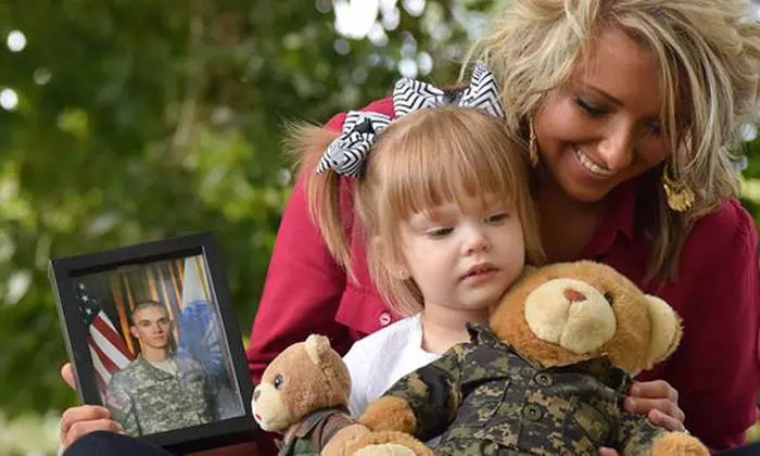45- or 90-Minute Family Photo Shoot from Home Full of Hope (Up to 60% Off) - Primary Image