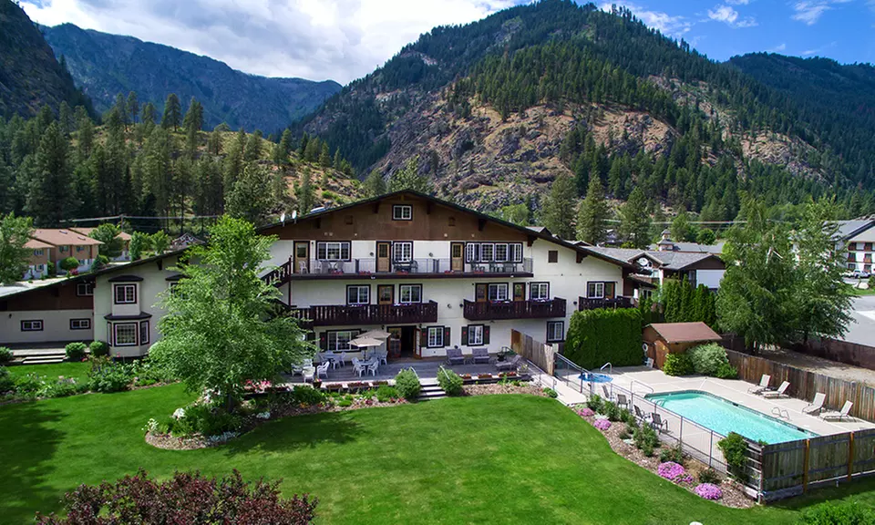 1- or 2-Night Stay for Two in a Deluxe Fireplace Queen Balcony or One-Bedroom Condo at Alpen Rose Inn in Leavenworth, WA - Primary Image