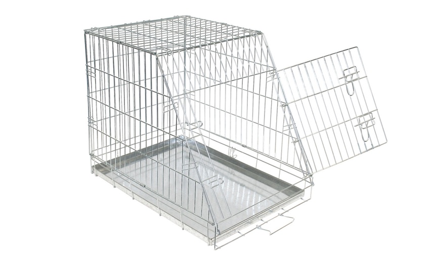 Image 1: Slanted Boot Dog Crate 62x76x54cm