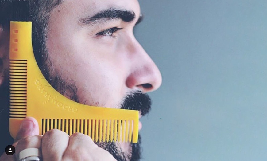 Image 3: Beard Shaping and Styling Comb