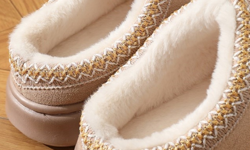 Image 14: Cosy Faux Fur Sheepskin Lined Mini Snug Slippers