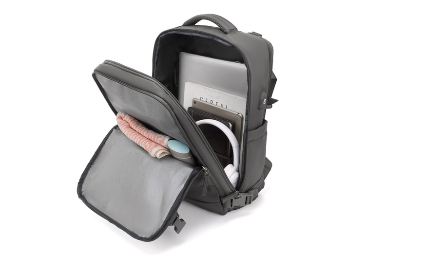 Image 40: 25L Multi-Functional Laptop Bag with USB Port and Shoe Compartment