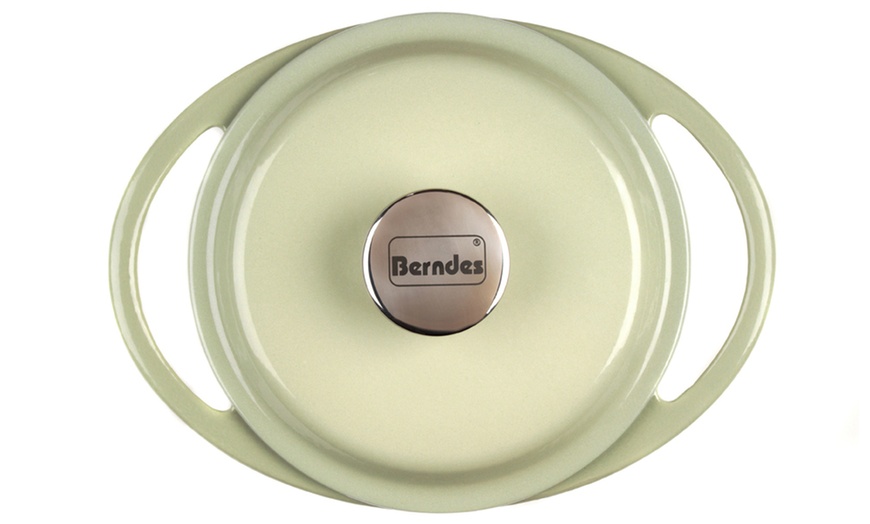 Image 4: Berndes Casserole Dish with Lid