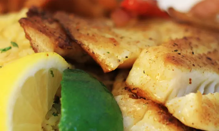 $14 for $20 Worth of Soul Food at Miami Finga Licking @ Royal Castle  - Primary Image