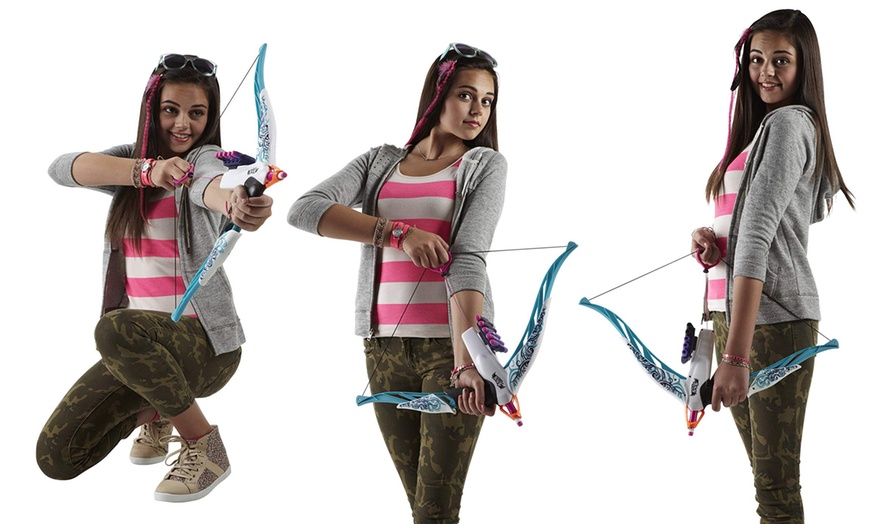 Image 2: Nerf Rebelle Heartbreaker Bow