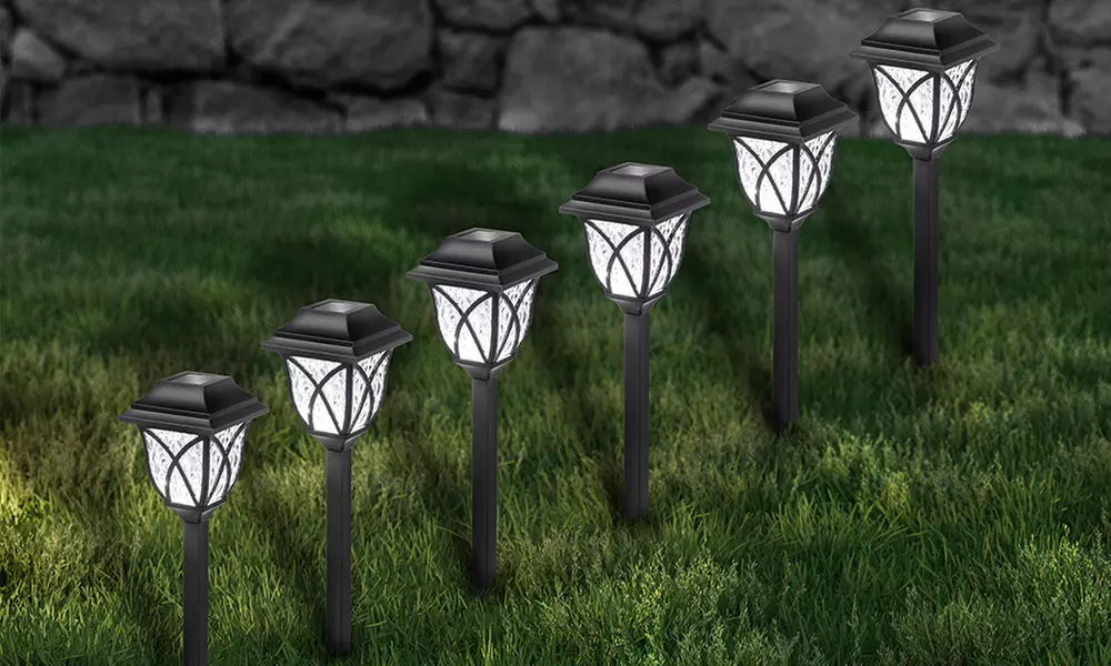 6 ou 12 lanternes solaires de jardin compactes - Primary Image