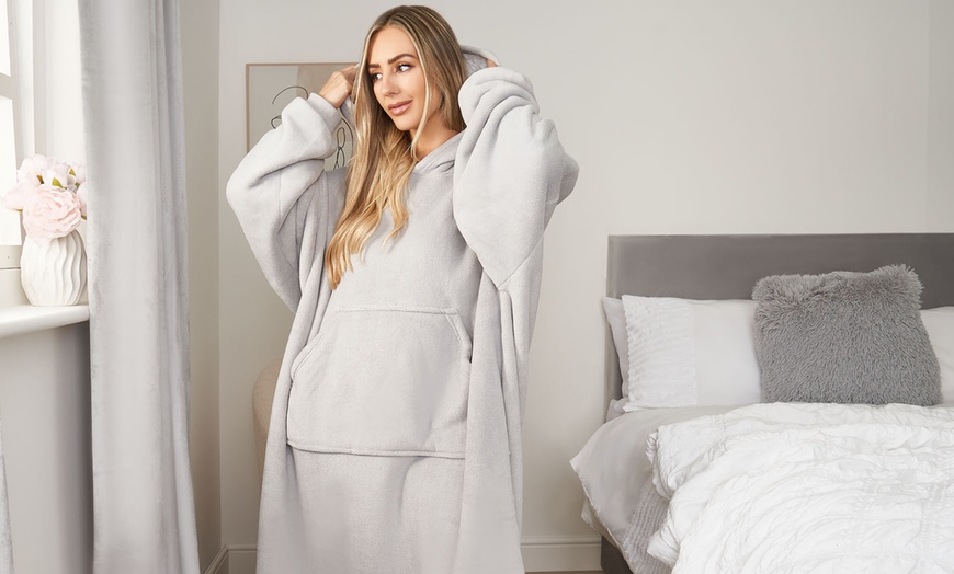 Image 2: Extra Long Oversized Sherpa Hoodie Blanket