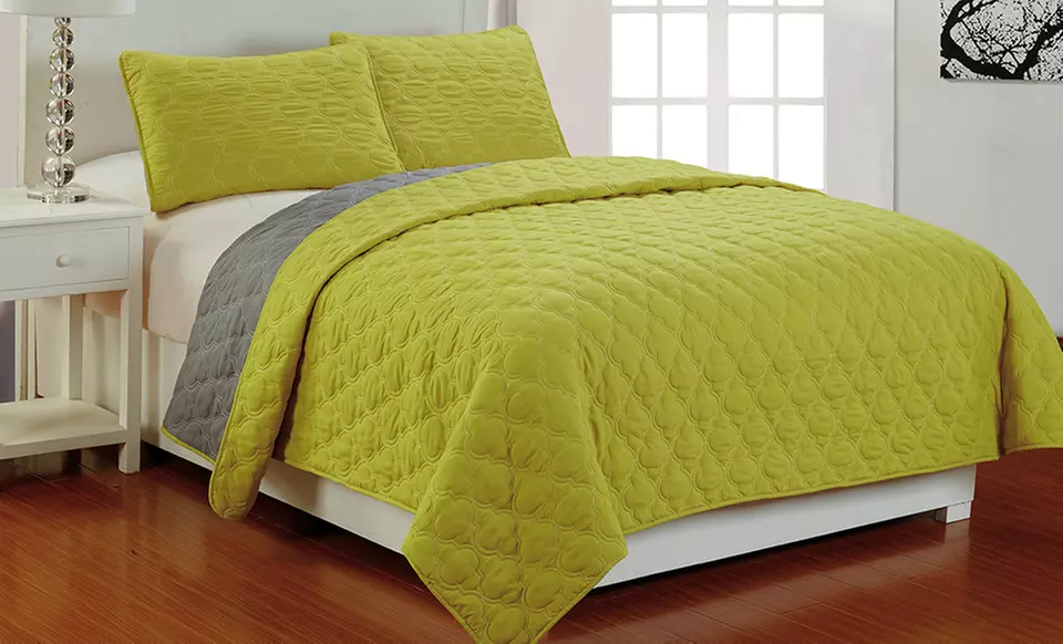 3-Piece Reversible Quilted Coverlet Set - Second Medium