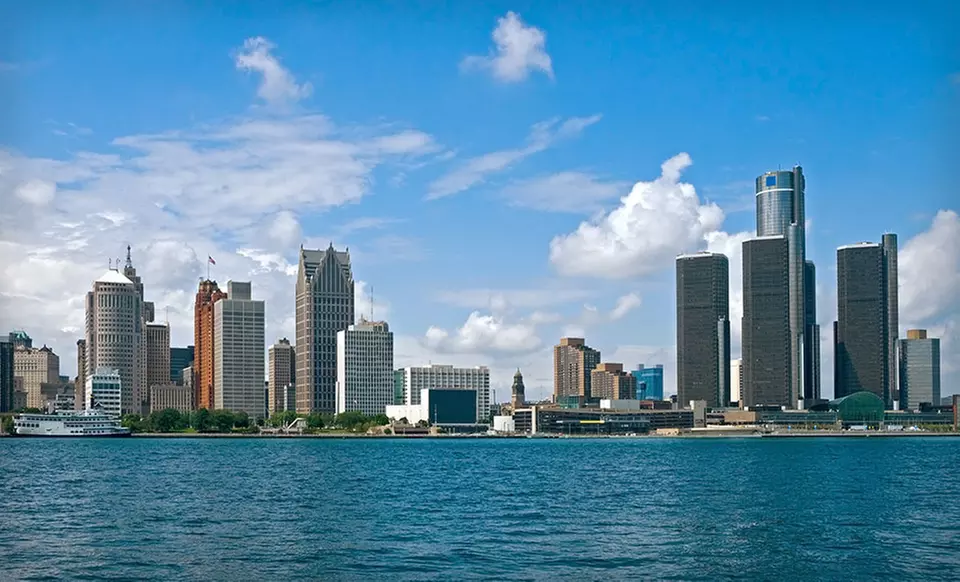 Stay With Breakfast for Two at Hotel St. Regis in Detroit’s New Center - Primary Image