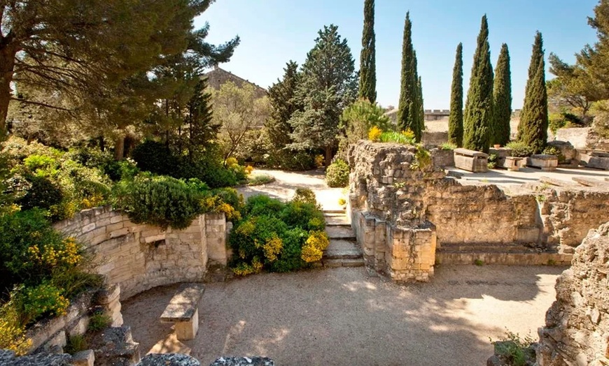 Image 15: Villeneuve lès Avignon : appartement T2 ou T3 avec option PDJ