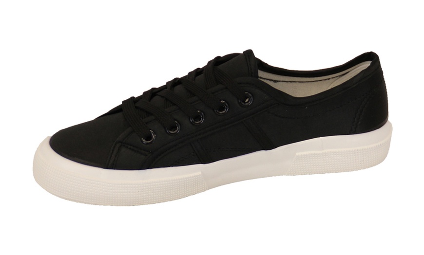 Image 7: Women's Lace Up Plimsolls