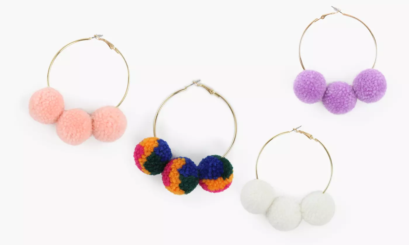 Sélection de boucles d'oreilles - Primary Image