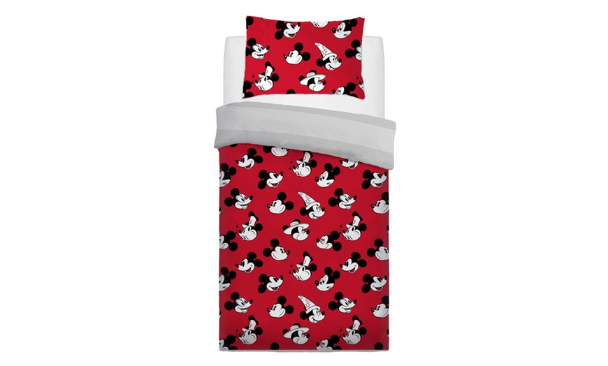 Image 11: Disney® Reversible Duvet Set