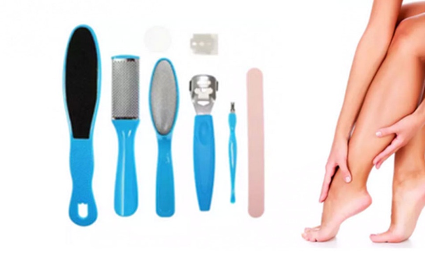 Image 1: Eight-Piece Pedicure Set