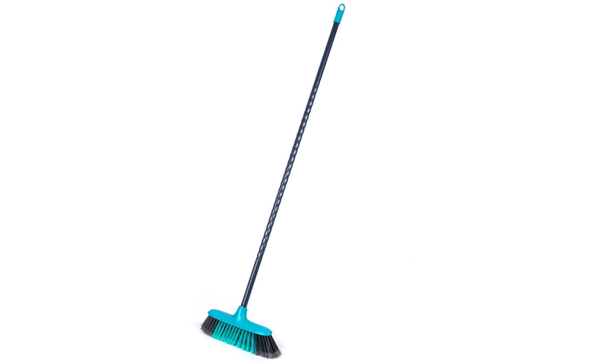 Image 5: Beldray Sweepmax Cleaning Broom