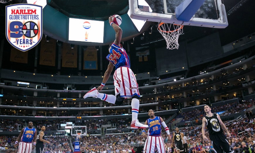 Image 3: Harlem Globetrotters UK Arena Tour 2016