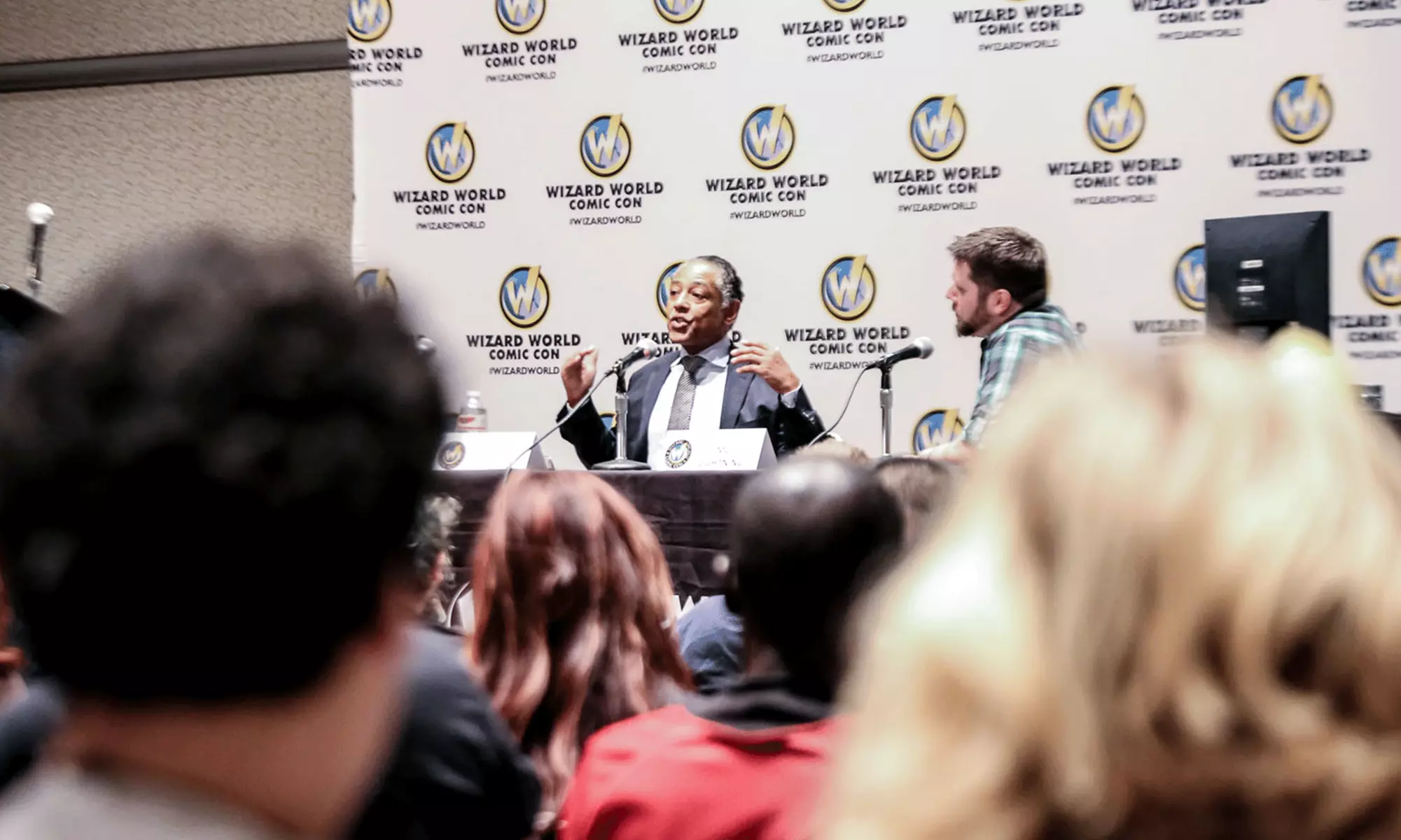 Wizard World Comic Con on Friday, April 8, at 3 p.m. - Primary Image