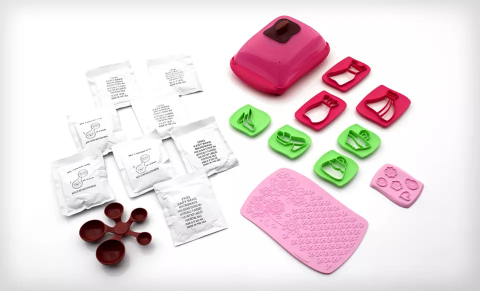 $10 for an Easy-Bake Microwave and Cookie Kit ($24.99 List Price). Free Returns. - Second Medium
