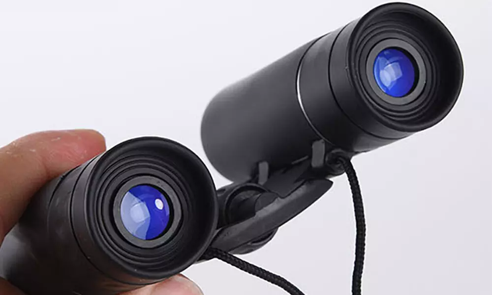 1x oder 2x Fernglas mit Smartphone-Halterung