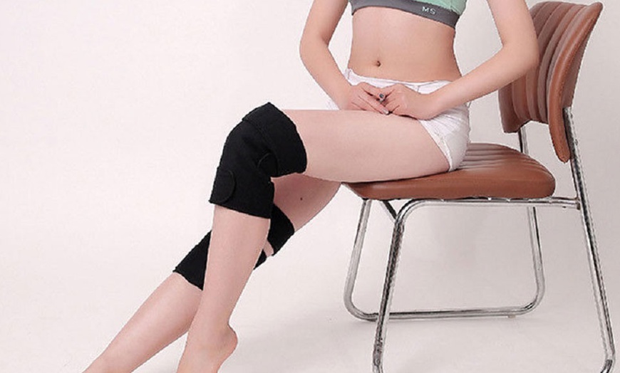 Image 1: Self-Heating Knee Support Pad