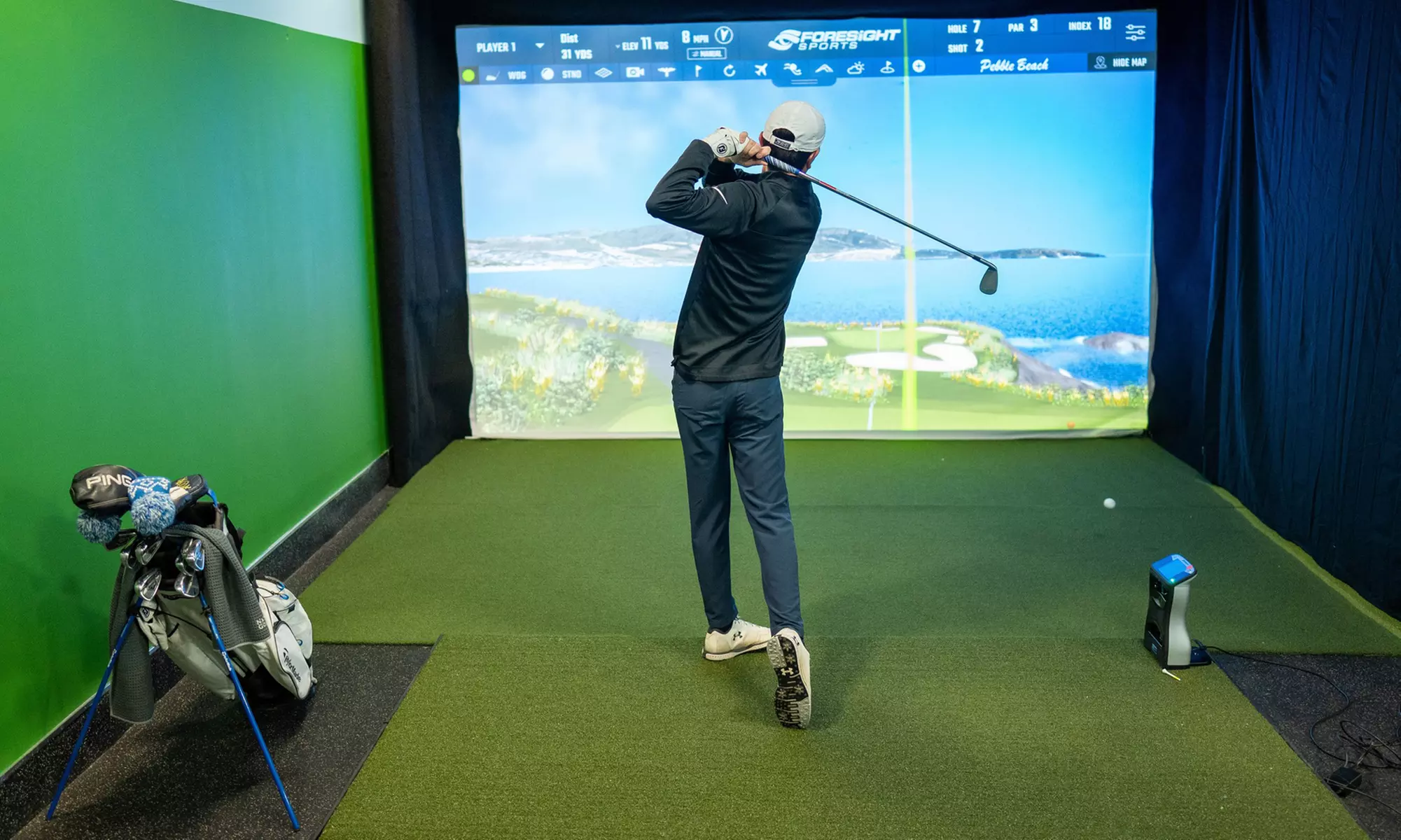 Worldgate Athletic Club and Spa offers virtual golf experiences for solo or group play, with options for 1-4 players and up to 30% off. - Second Medium