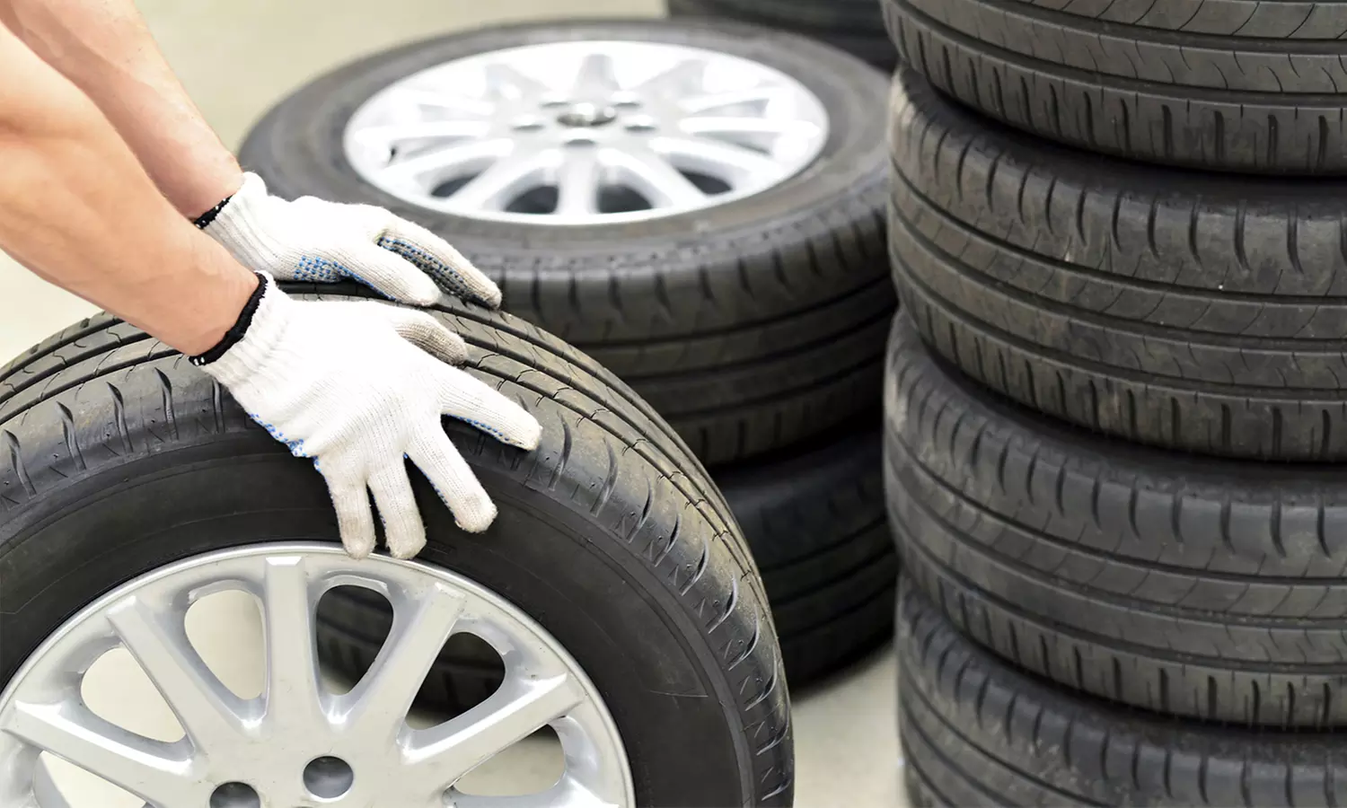 Tire Swap Off Rims or On Rims for Winter/Summer Setup – 2 Services at Spiffy Auto Detailing(Up To 34% Off) - Primary Image