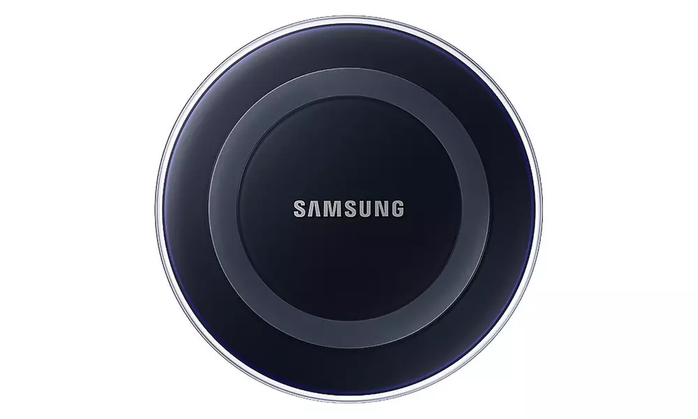 Samsung Wireless Charging Pad - Second Medium