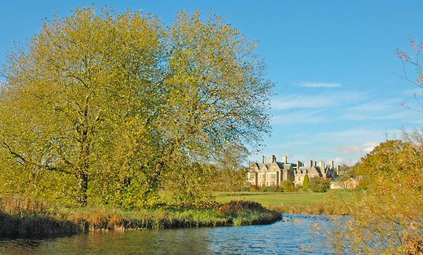 Image 4: Country House Break in Lincolnshire