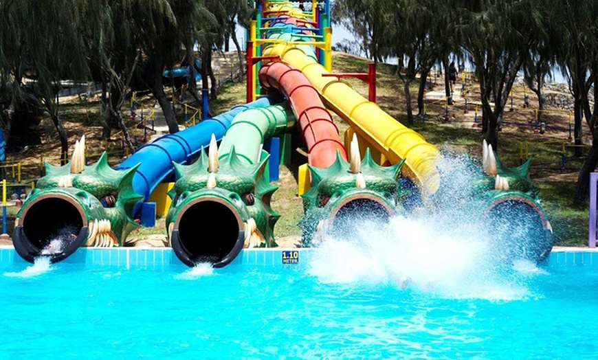 Image 2: Eid al-Fitr Dreamland Aqua Park Ticket