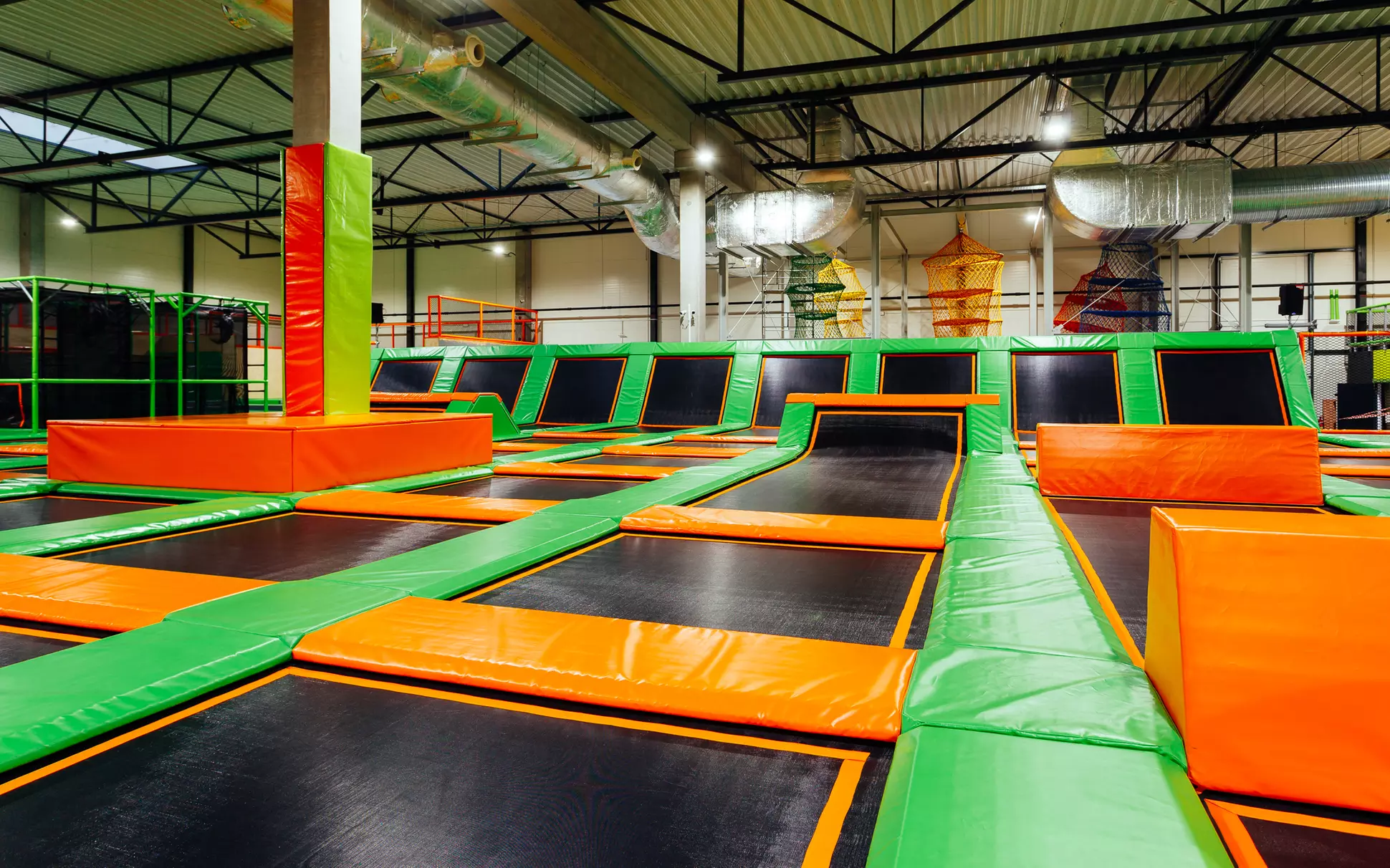 Godzinne wejście dla 1-4 osób do Parku Trampolin Jump Arena