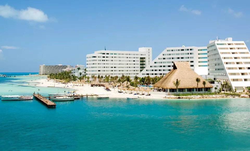 Three- or Four-Night All-Inclusive Stay at Grand Oasis Palm Resort in Cancún - Primary Image