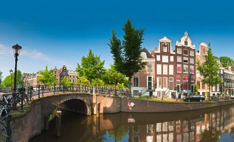 ✈ Amsterdam: 2- to 4-Night 4* Stay with Flights