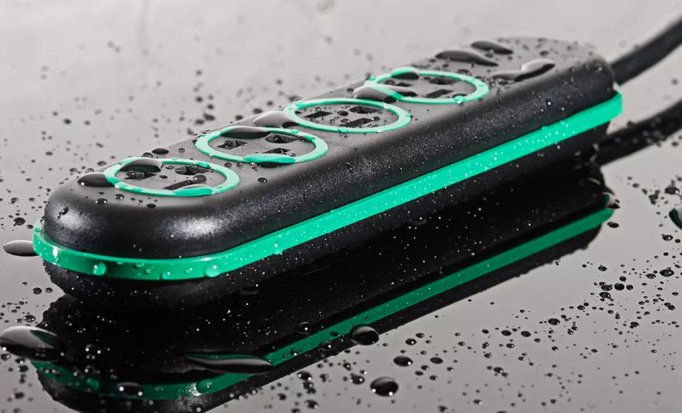 $29.99 for a Wet Circuits Power Strip ($70 List Price). Free Shipping and Free Returns. - Second Medium