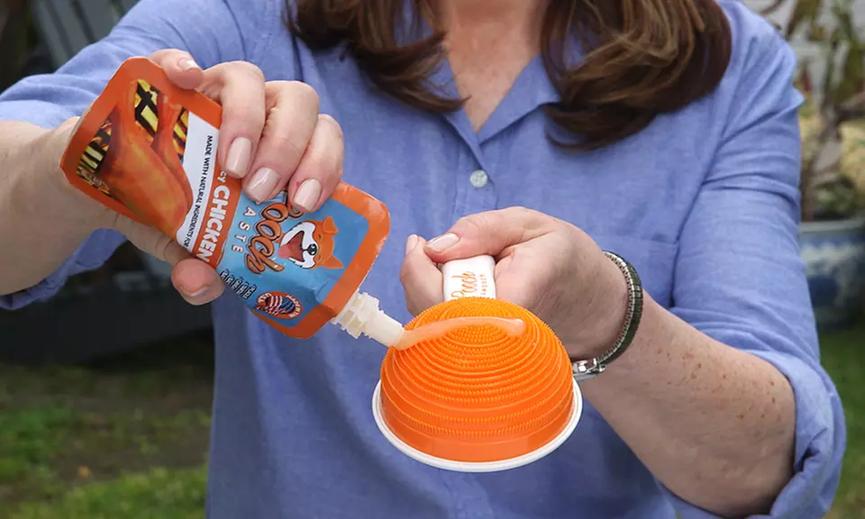 Pooch Smooch Bad-Breath Eliminator for Dogs and Pooch Paste Refills - Primary Image