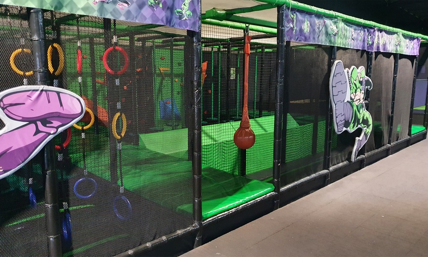 Image 2: One-Hour Trampoline Park Entry