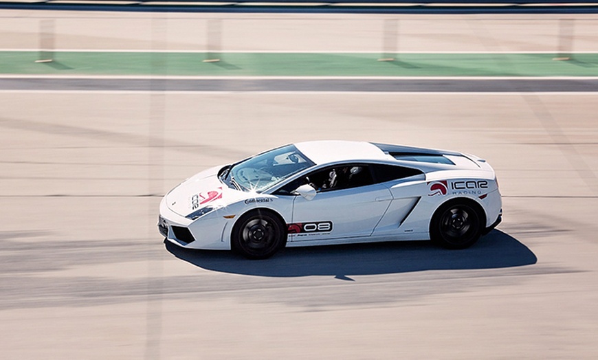 Image 5: Supercar Driving Experience