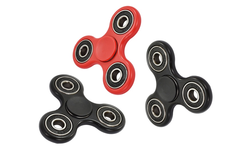 Image 11: Finger Fidget Hand Spinners