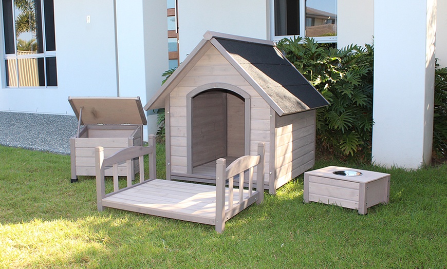 Image 8: Cedar Wood Dog Kennels