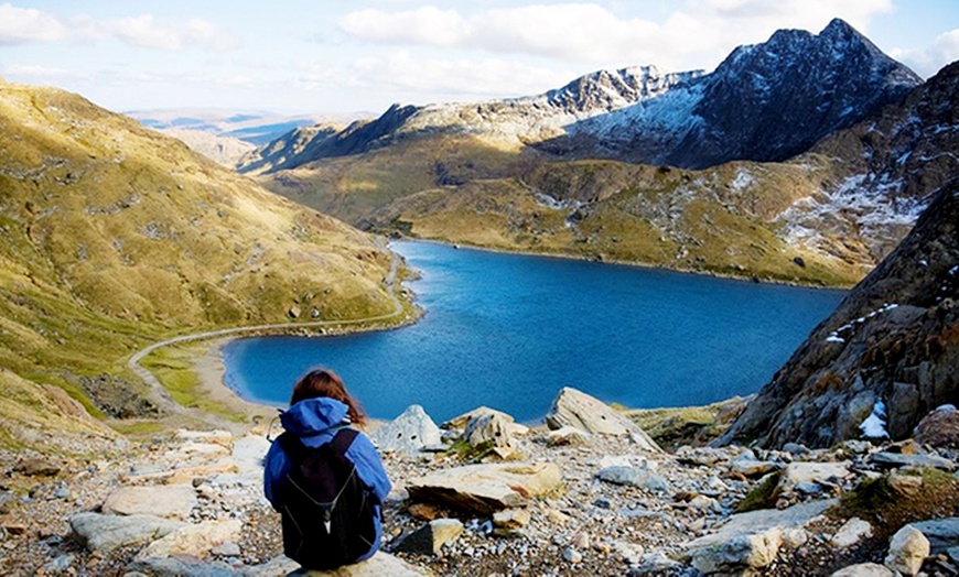 Image 7: Snowdonia Break with Dinner